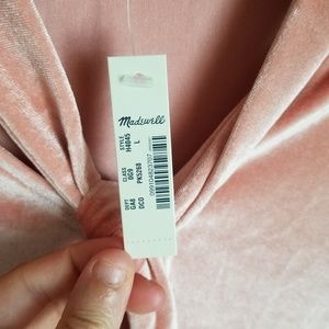 Madewell Tops - NWT Madewell Coral Velvet Tie at Neck Size Large Madewell Tops - NWT Madewell Coral Velvet Tie at Neck Size Large
